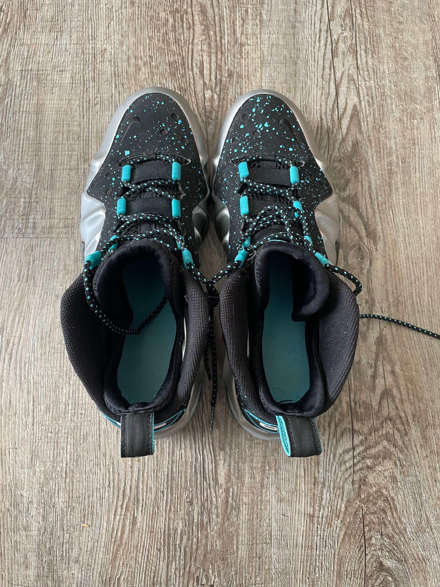 (10.5) NIKE Barkley Posite Max “Splatter”
