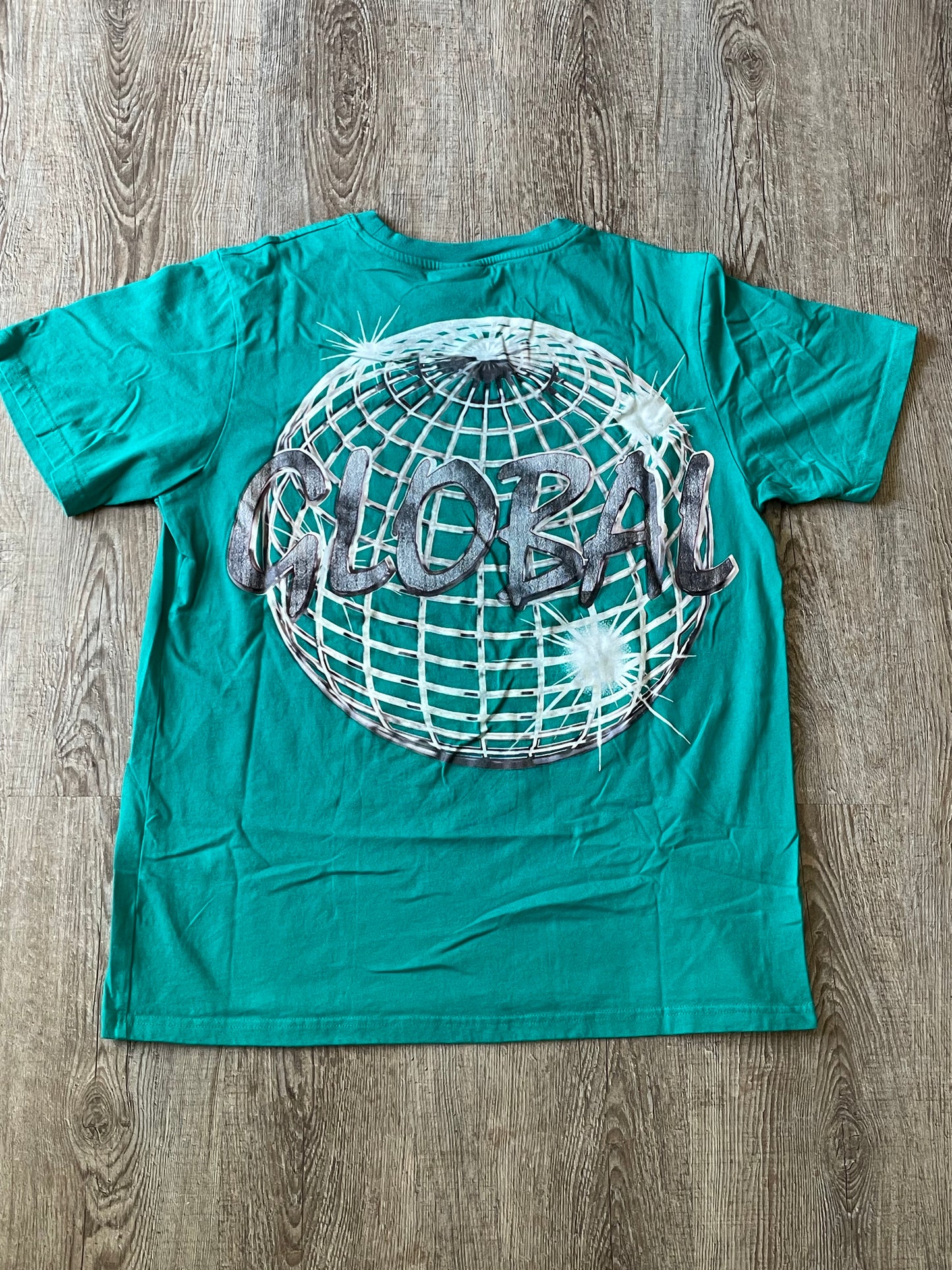 (XL) SAMPLE INDUSTRIES "SMPL Global" Tee