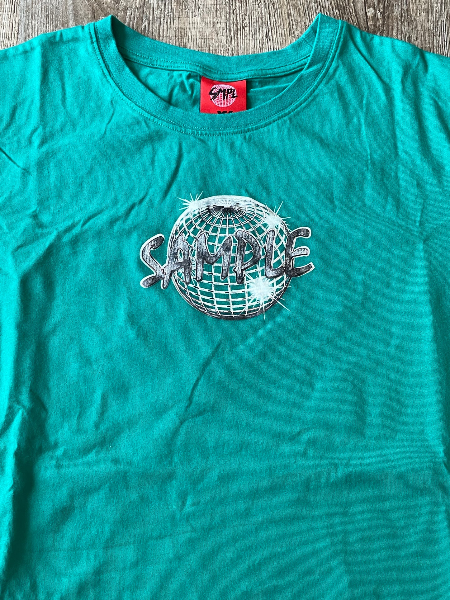 (XL) SAMPLE INDUSTRIES "SMPL Global" Tee